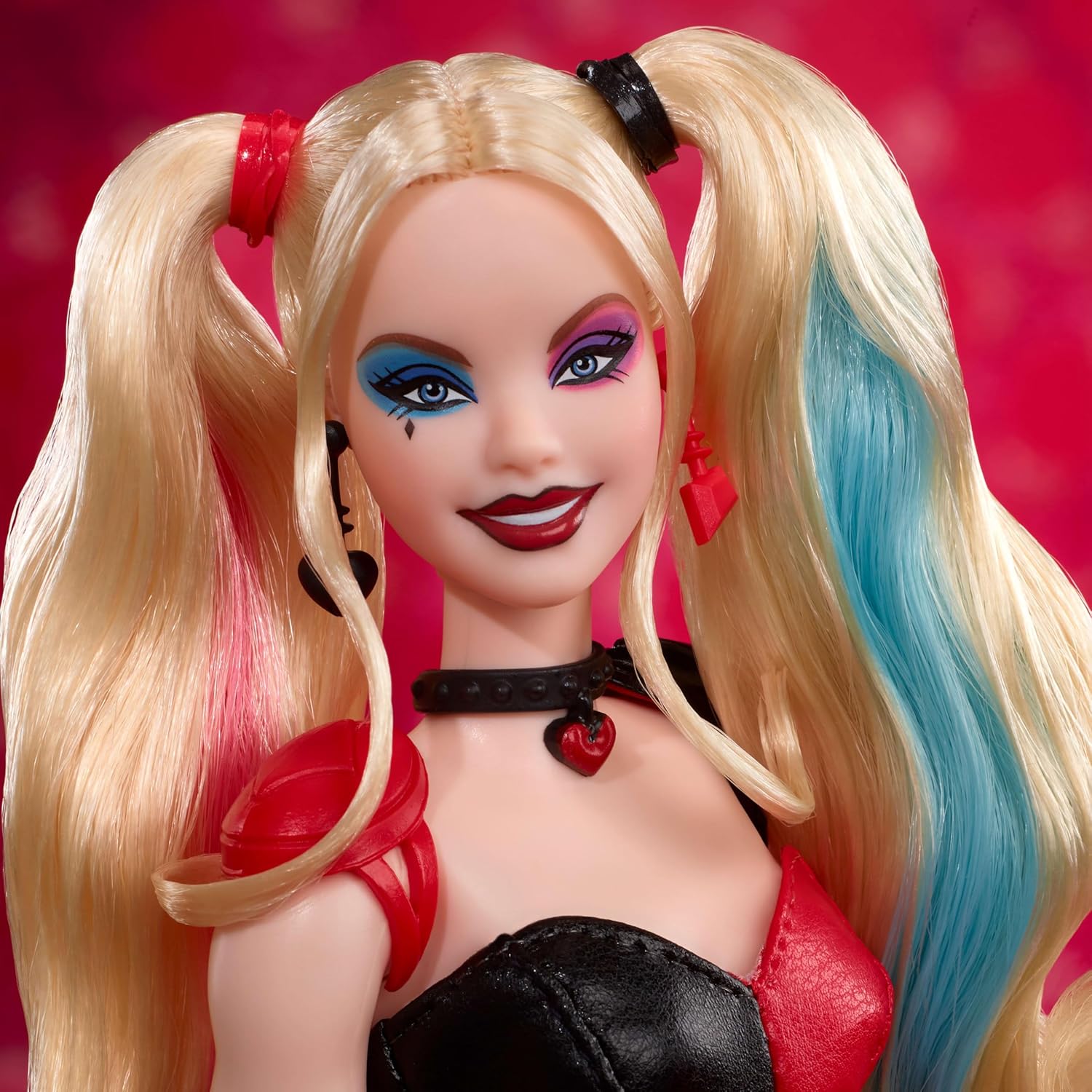 Barbie Signature Harley Quinn - kolekcionarska lutka, dio 85. godišnjice DC Batmana (HRM84)