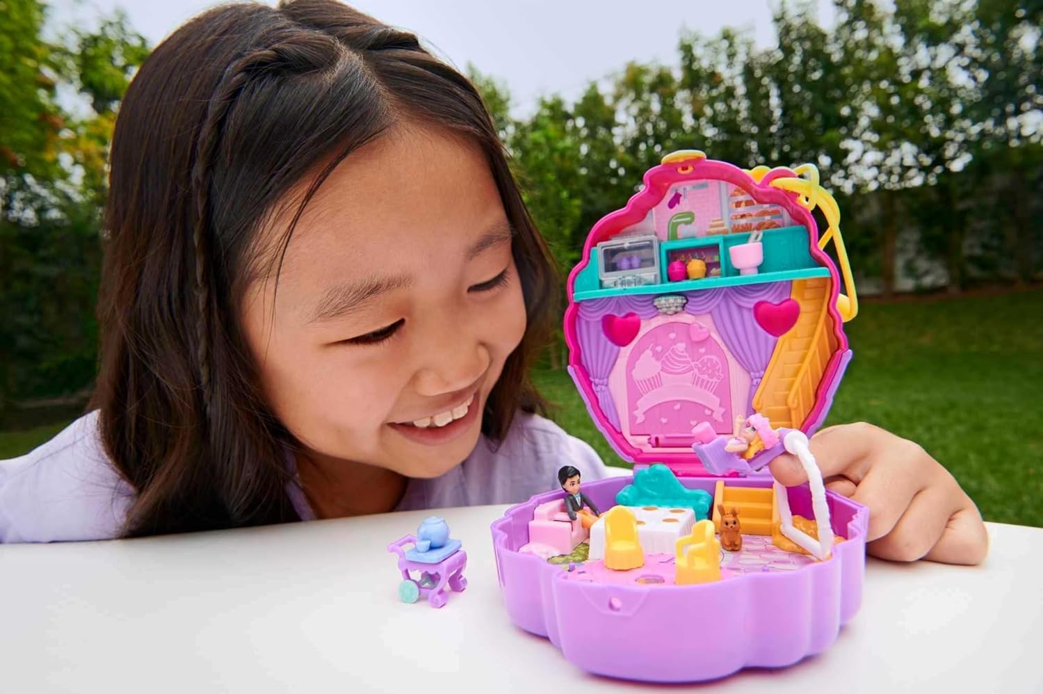 Mattel Polly Pocket - Cupcake Compact Sweet Treat Set (HKV31) 