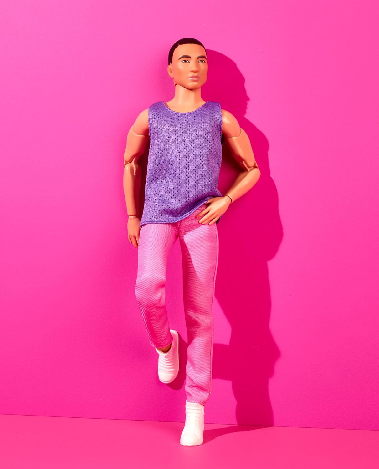 Mattel Barbie - Ken lutka s vijolično srajco (HJW84)
